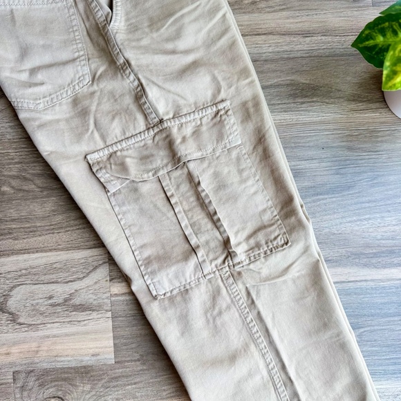 STR Stradivarius Cargo Pants Khaki Utility Straight Leg Size 6 - Picture 10 of 13